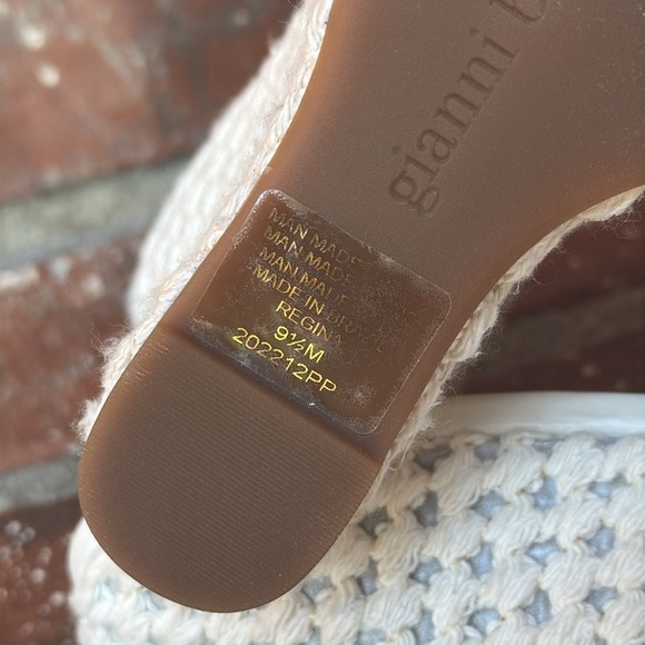 Gianni Bini Regina Crochet Square Toe Wedge Slides Women's Size 9.5 - Picture 7 of 8